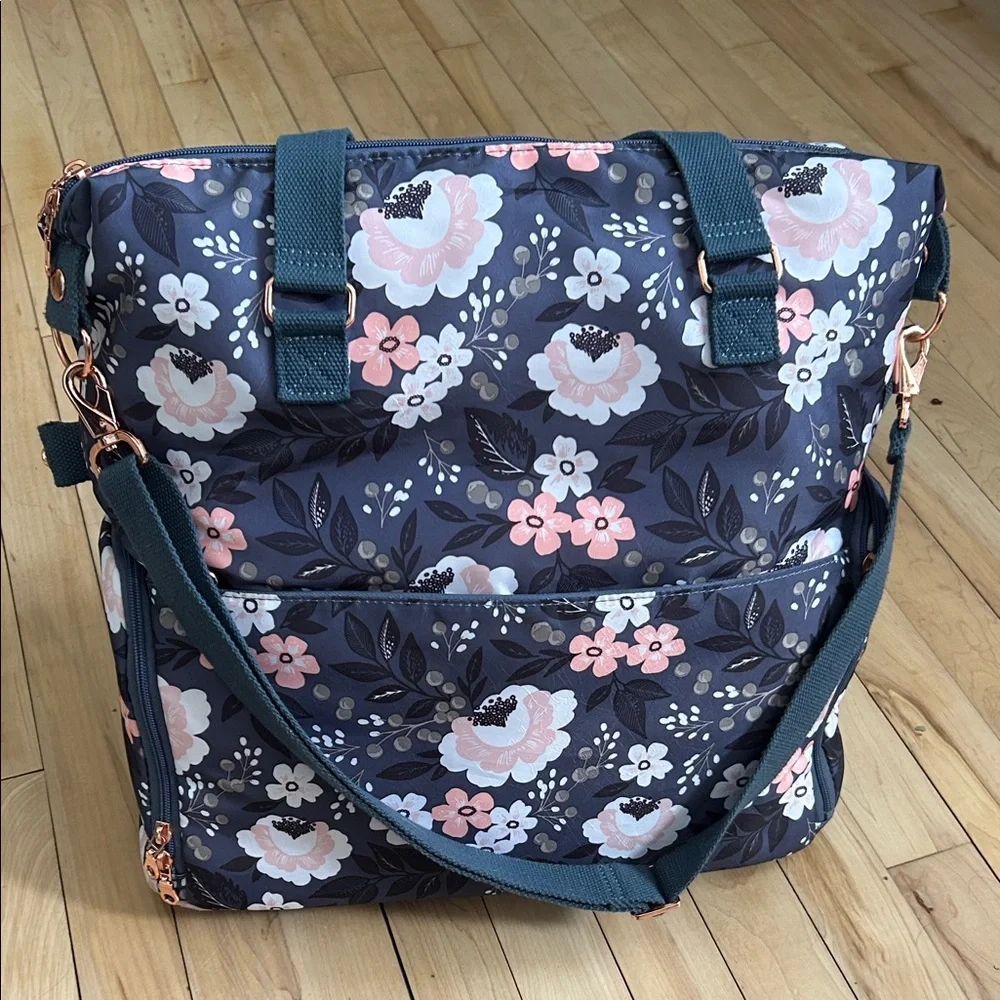 Sarah Wells Pump Tote Bag - Navy and Pink